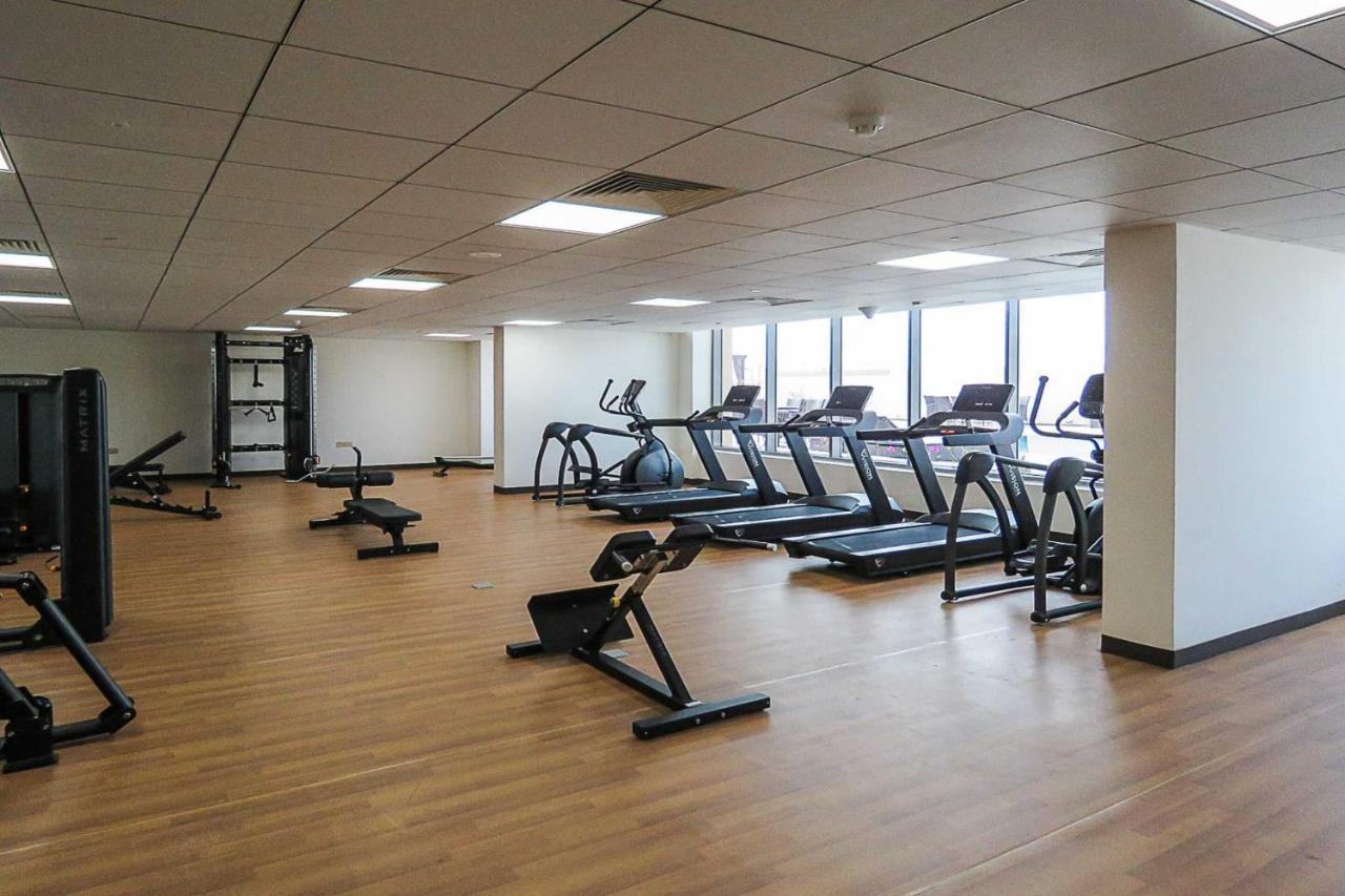 Oyo 860 Studio Apartment, Maya Tower 4, Jumeirah Village Triangle Dubai Exteriör bild